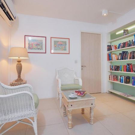 Le Beachclub Pereybere Beach ภายนอก รูปภาพ