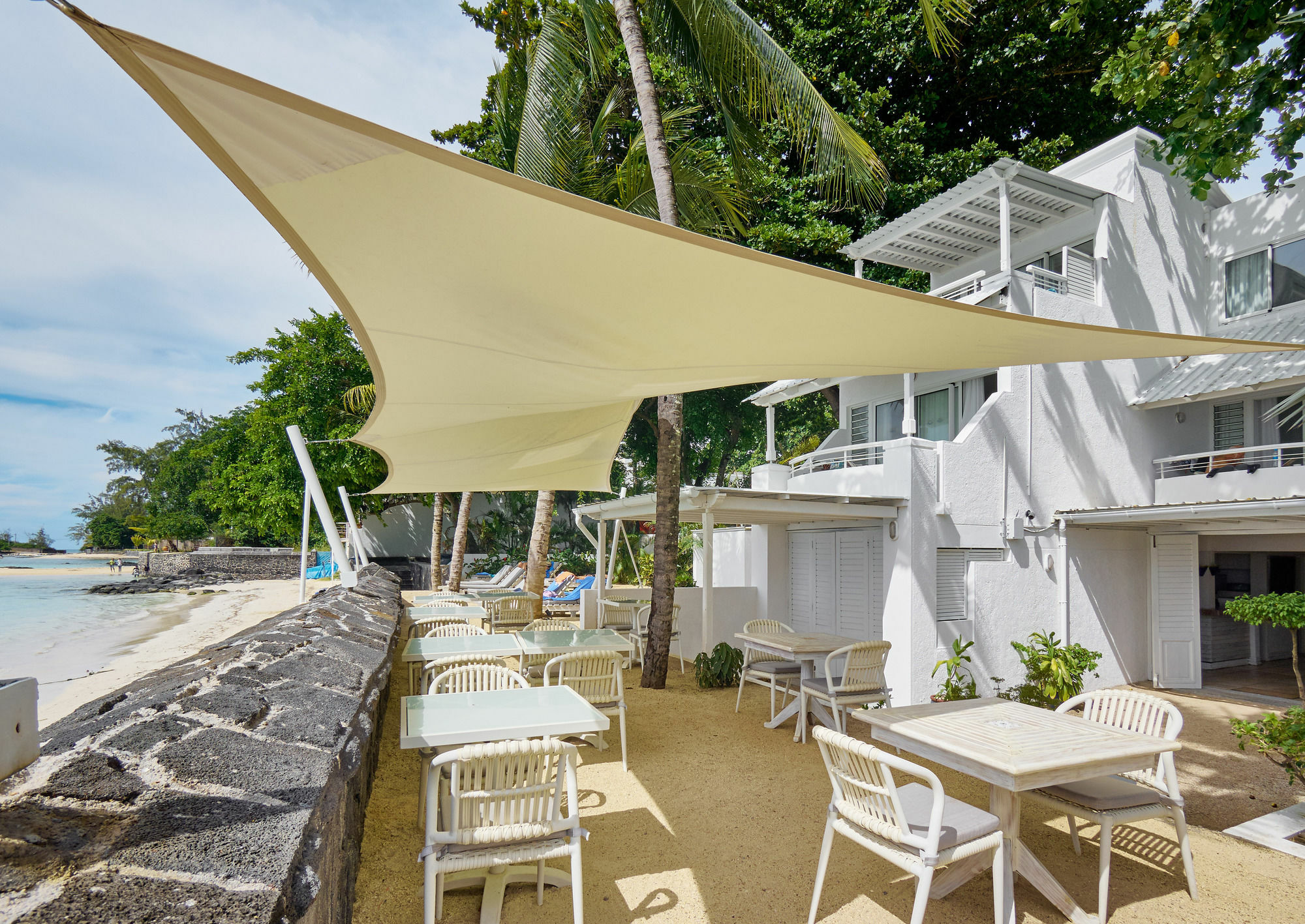 Le Beachclub Pereybere Beach ภายนอก รูปภาพ