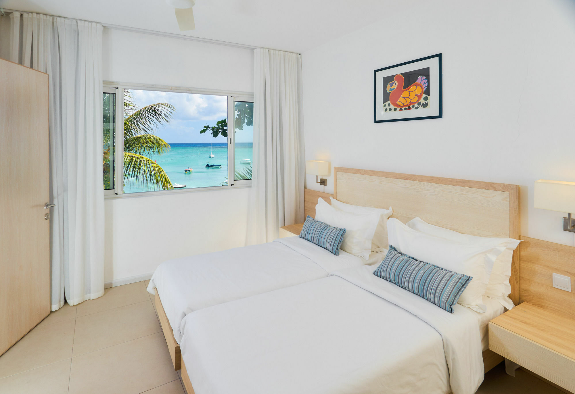 Le Beachclub Pereybere Beach ภายนอก รูปภาพ