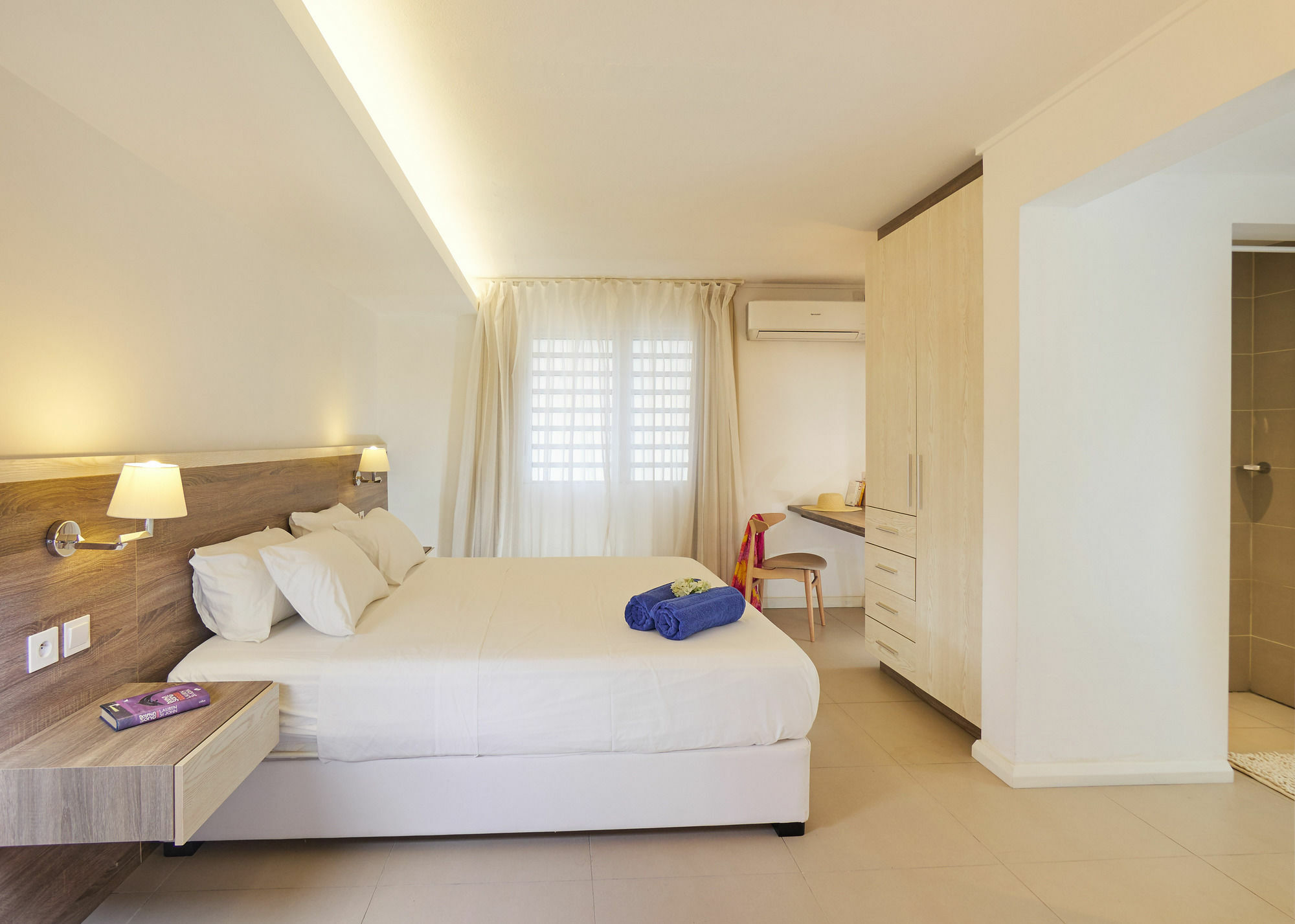 Le Beachclub Pereybere Beach ภายนอก รูปภาพ