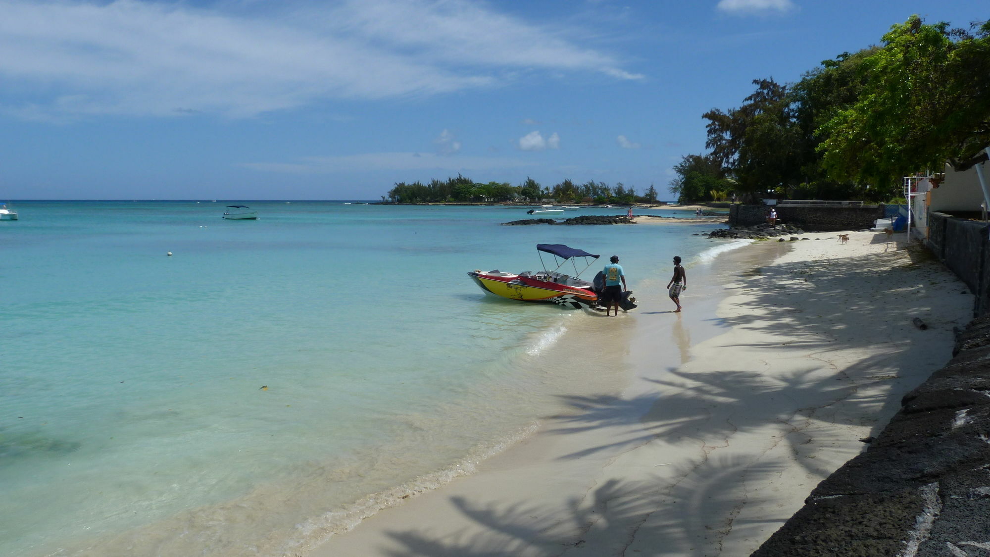 Le Beachclub Pereybere Beach ภายนอก รูปภาพ